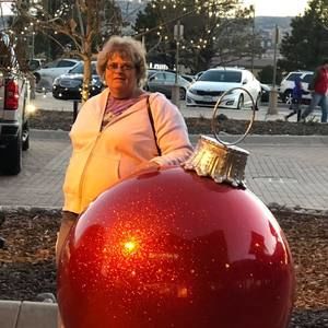 Meet your Posher, Joyce